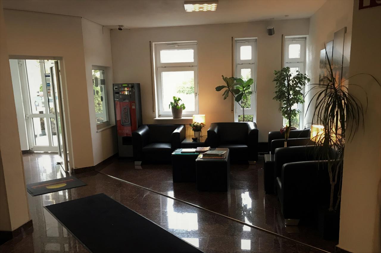 Wincent Hotel Gmbh Sinsheim Esterno foto