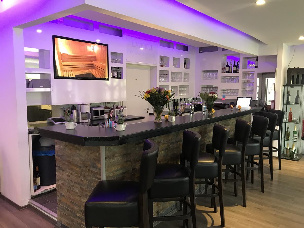 Wincent Hotel Gmbh Sinsheim Esterno foto