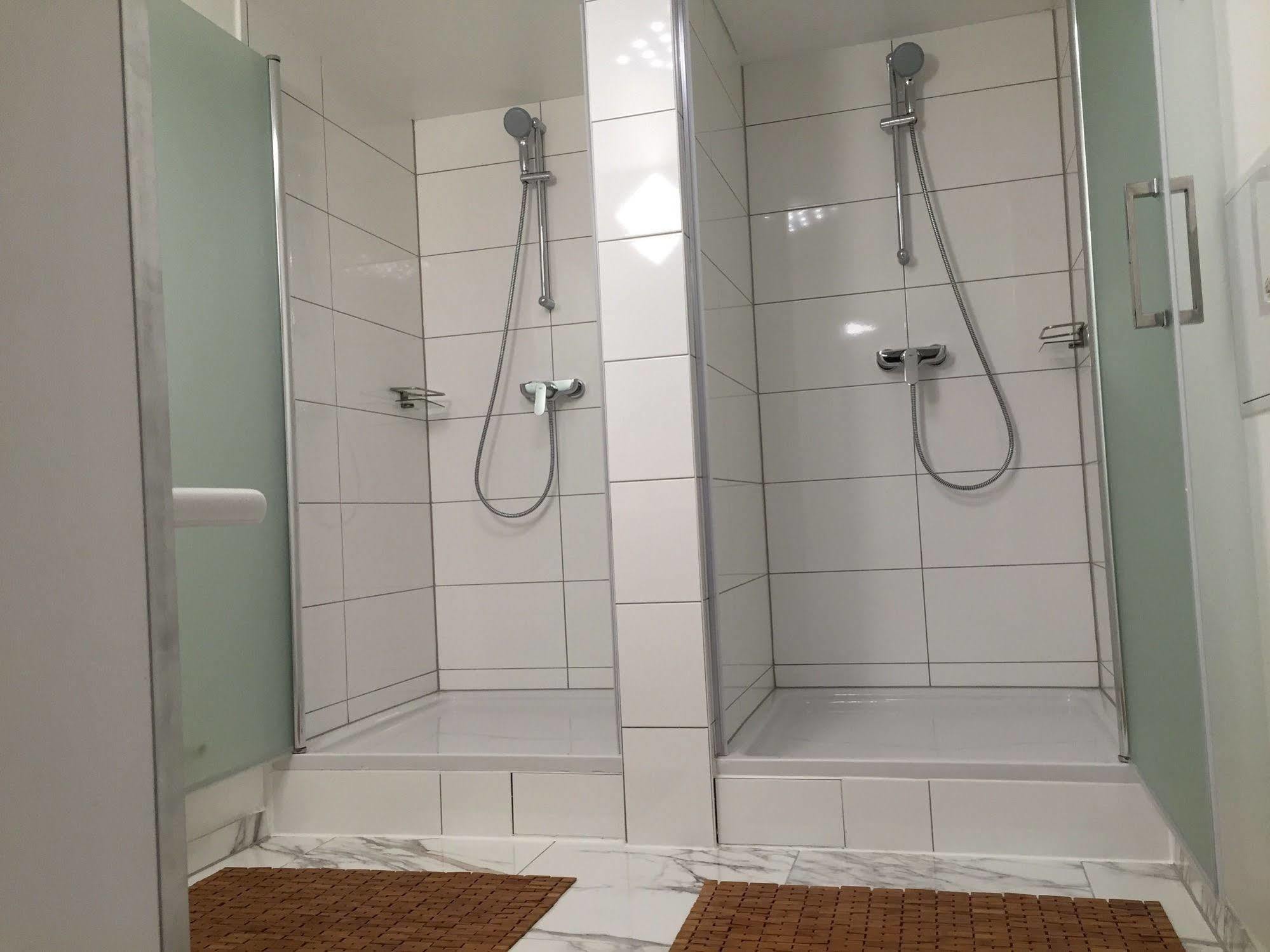 Wincent Hotel Gmbh Sinsheim Esterno foto